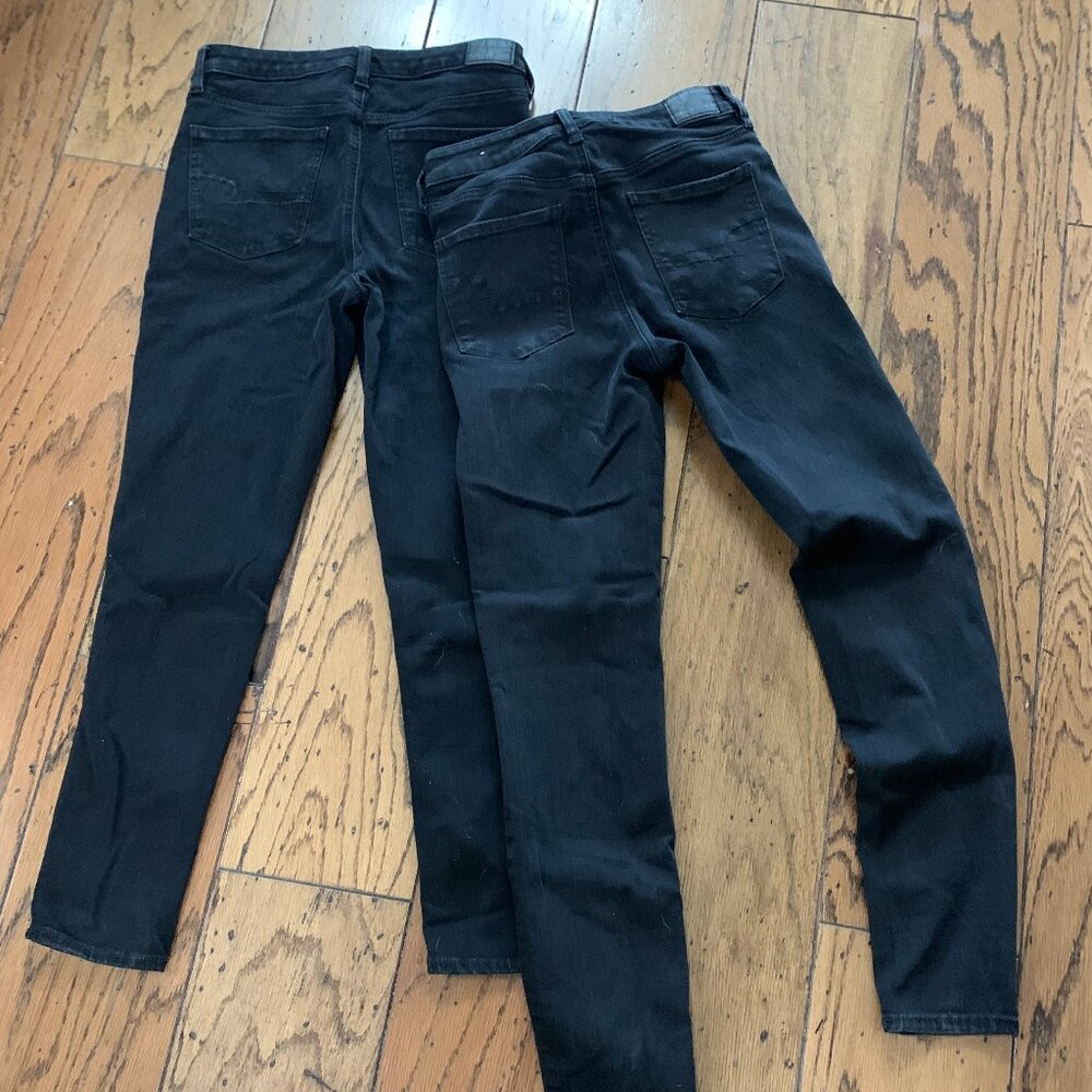 collection of 2 American Eagle size10 Black jeans Jeggins/pants